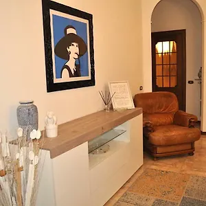 La Casa Di Sarita Pavia
